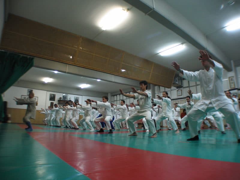 Allenamento di Qigong con il Monaco Shaolin Shi Hengjun